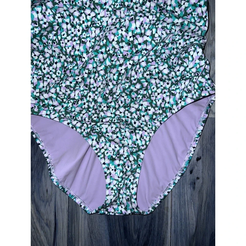Athleta Womens Small Hermosa Ditsy Floral One Piece Flower Swimsuit Purple Lined